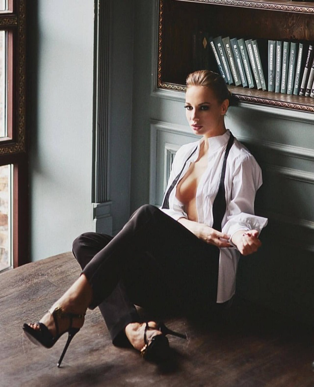 Golden Hour Glow - Set 11